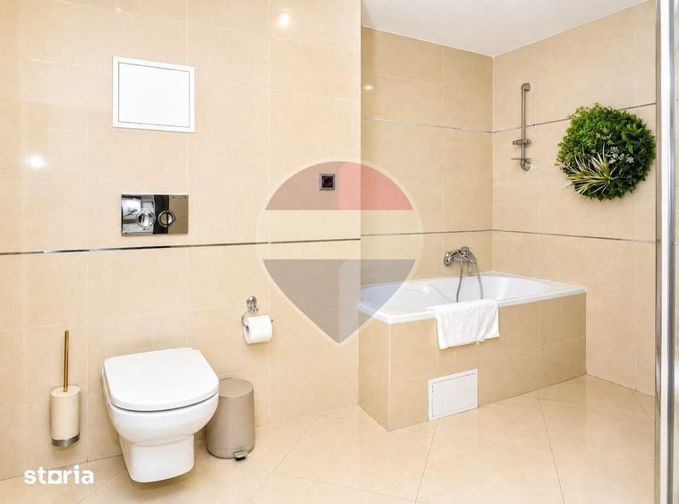 Apartament cu 6 camere în Central