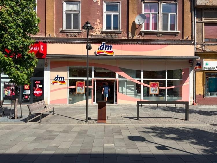 Spațiu comercial, de 330 mp, în Central