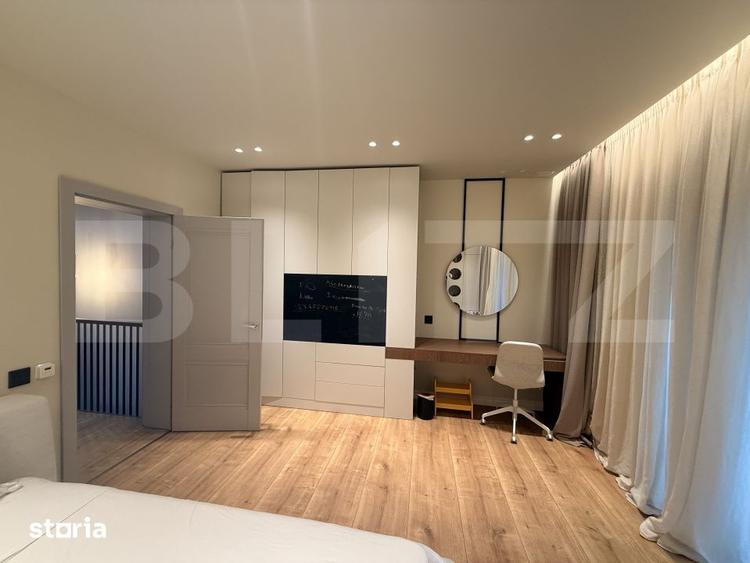 Casă cu 6 camere cu Teren 778 Mp în Păulești