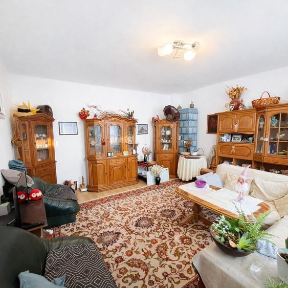 Casă cu 6 camere cu Canalizare în Ultracentral