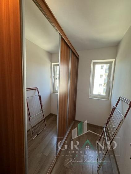 Apartament cu 3 camere semidecomandat, mobilat în Mănăștur