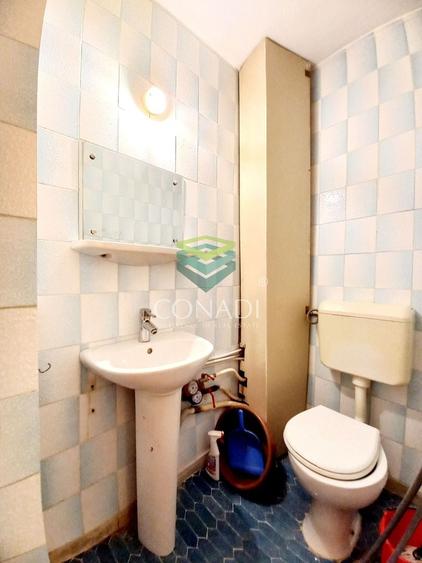 Apartament cu 3 camere decomandat în Băneasa