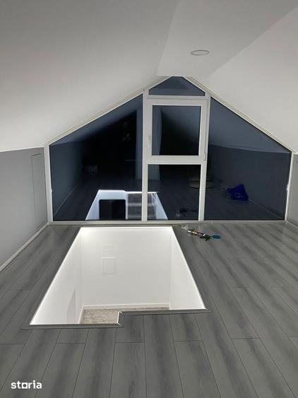 Casă cu Teren 303 Mp în Vădeni