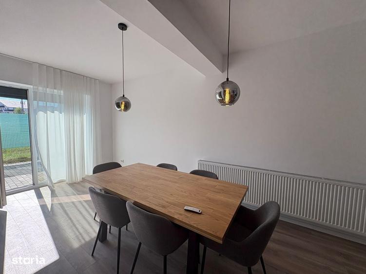 Casă cu 4 camere cu Teren 70 Mp în Central