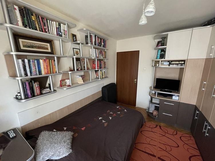 Inchiriez Ap 3 camere + loc parcare + AC + depozitare, Manastur - 8