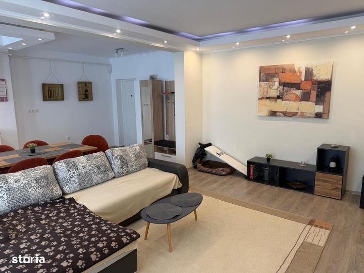 Apartament cu 2 camere în Micro 16