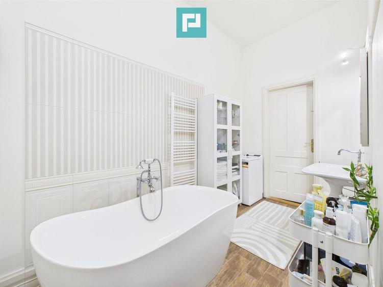 Apartament spa?ios pe strada Me?ianu - 5