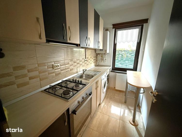 Apartament cu 2 camere semidecomandat în Bucium