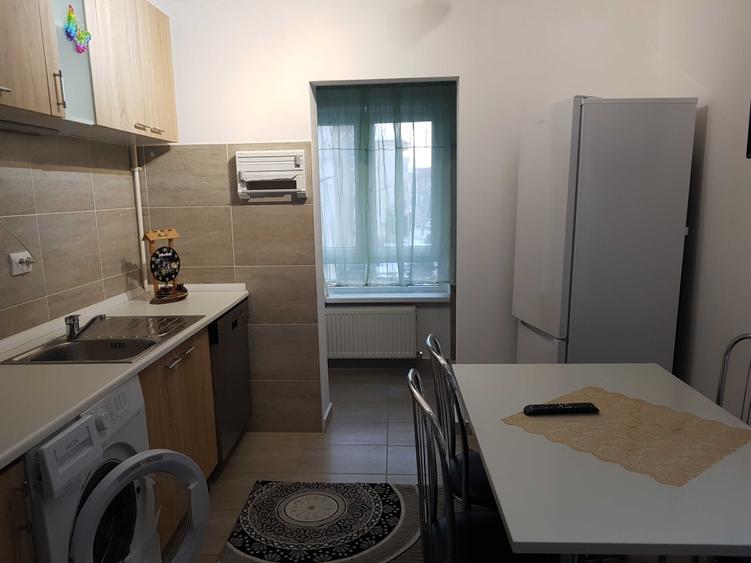 Apartament cu 2 camere decomandat în Terezian