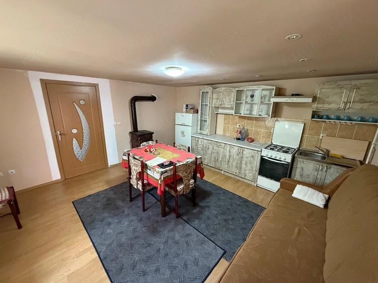 Casă cu 2 camere cu Teren 1974 Mp în Balomiru de Câmp