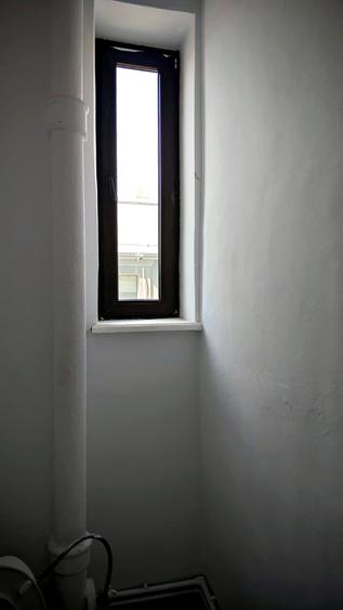 Birou, de 47.299999237061 mp, în Universitate
