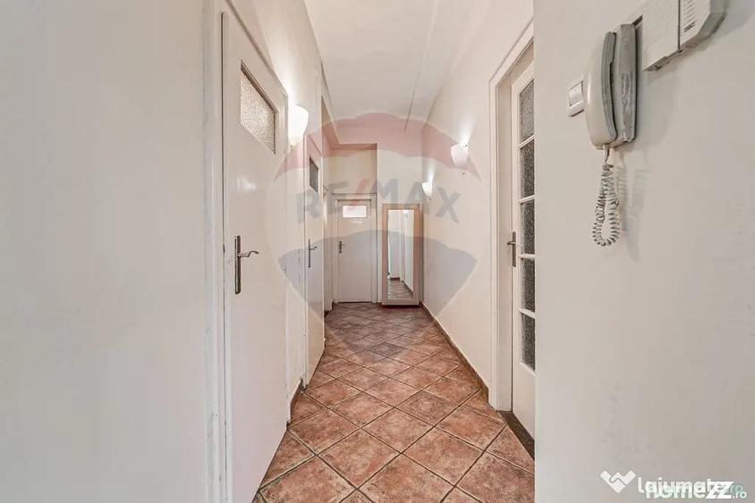 Apartament cu 4 camere decomandat în Ultracentral