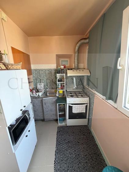 Apartament cu 2 camere decomandat, mobilat în Rahova