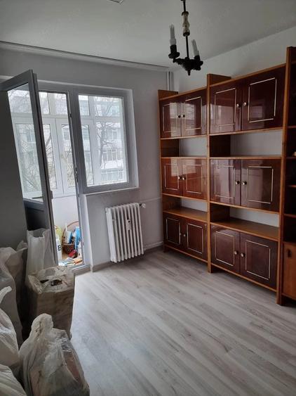 Vand apartament 4 cam in Galati - 2