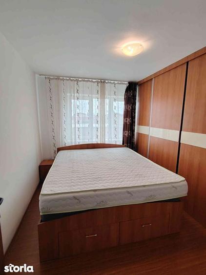Apartament cu 2 camere semidecomandat în Micro 9