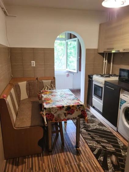 Garsonieră decomandată în Tătărași