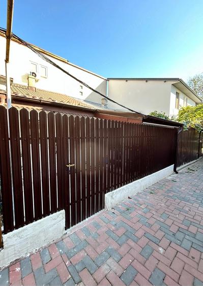 Casă cu 2 camere cu Teren 80 Mp în Muncii