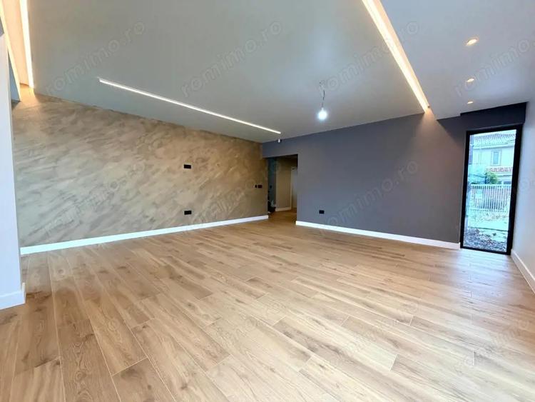 Casă cu 5 camere cu Teren 600 Mp în Buziașului
