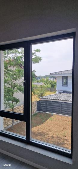 Casă cu 5 camere cu Teren 410 Mp în Corbeanca
