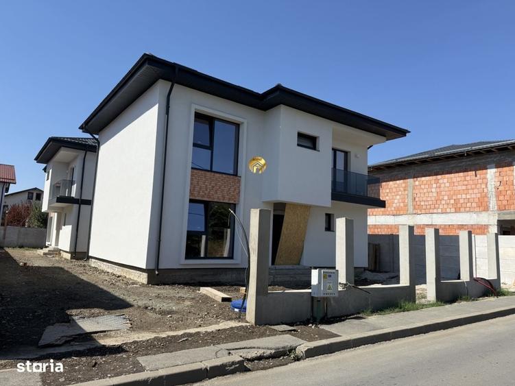 Casă cu 4 camere cu Teren 350 Mp în Central