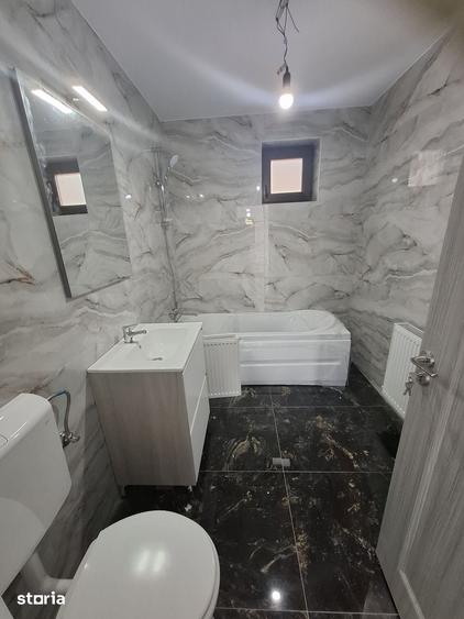 Casă cu 3 camere cu Teren 415 Mp în Letea Veche