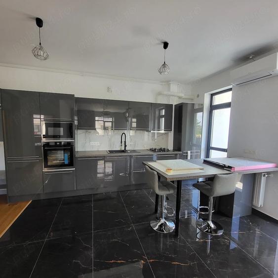 Apartament cu 2 camere semidecomandat în Sisești