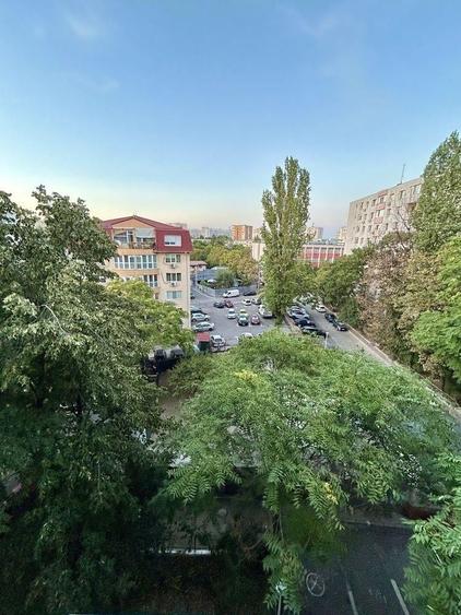 Garsonieră decomandată în Dristor