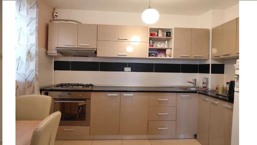 Apartament cu 2 camere decomandat în Tineretului