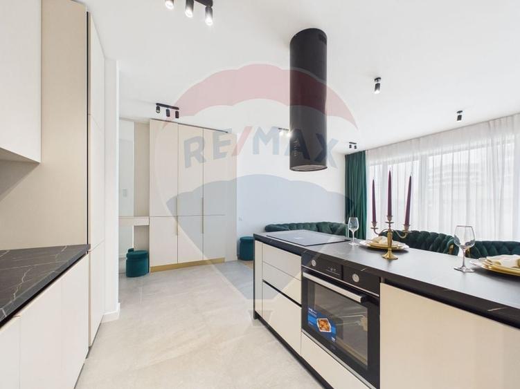 Apartament cu 2 camere semidecomandat, mobilat în Timpuri Noi