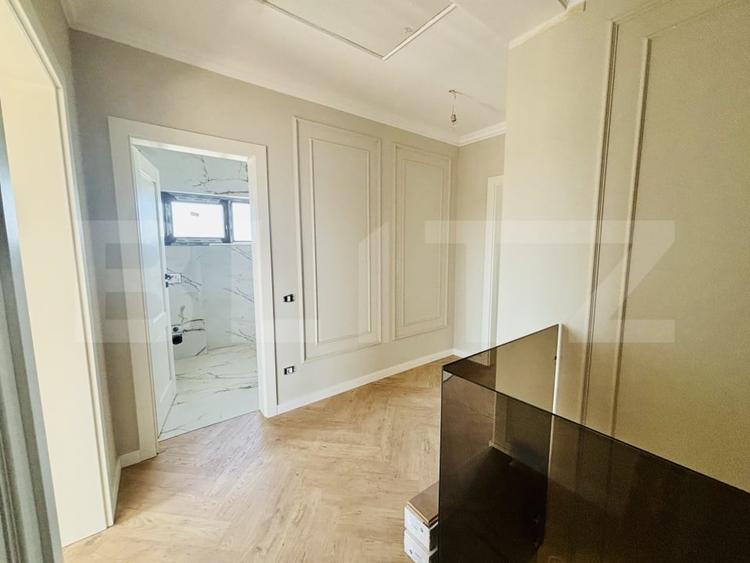Duplex cu 5 camere cu Teren 250 Mp în Săcălaz