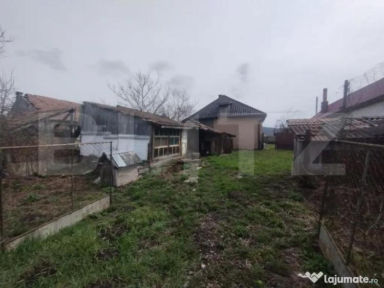 Casă cu 3 camere cu Teren 1300 Mp în Șintereag