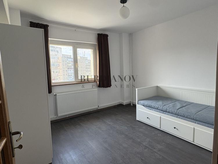 Apartament cu 4 camere  - centrală proprie - Tineretului - Timpuri Noi - 13