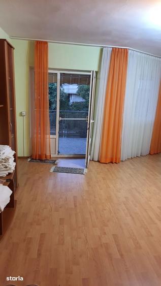 Casă cu Teren 500 Mp în Central