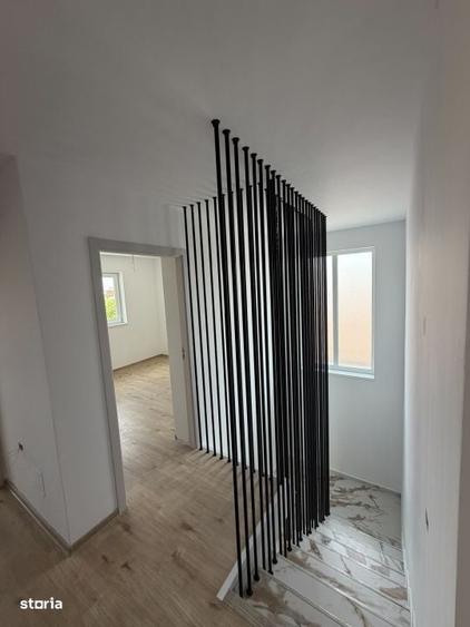 Casă cu 4 camere în Central