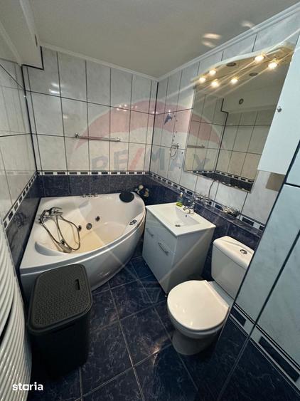 Apartament cu 2 camere semidecomandat, mobilat în Centrul Civic