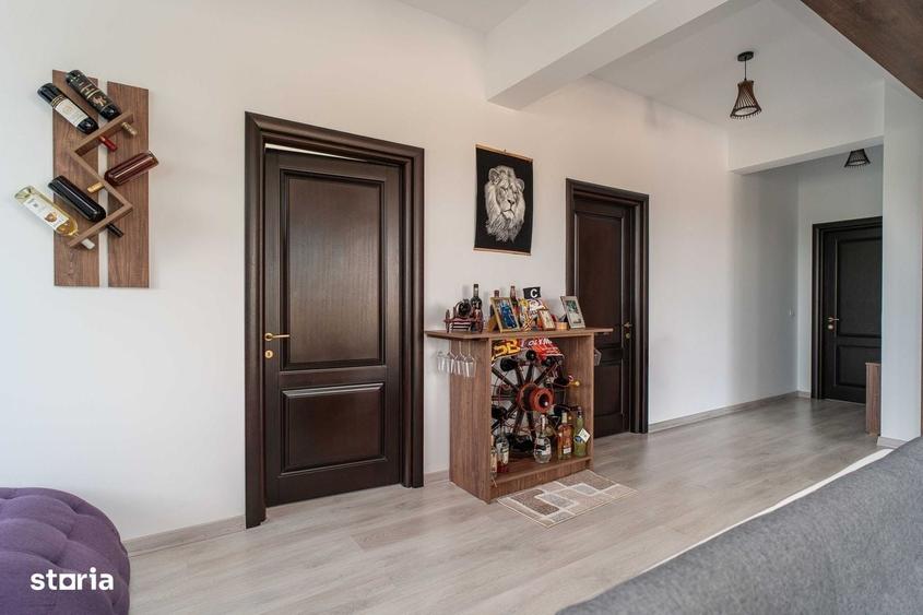 Apartament cu 3 camere în Hlincea