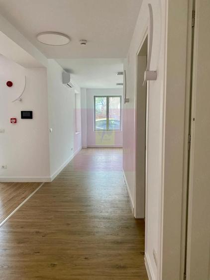 Apartament cu 3 camere decomandat în Armeneasca