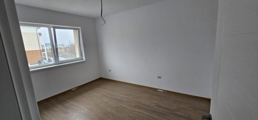 Apartament cu 3 camere în Sânpetru