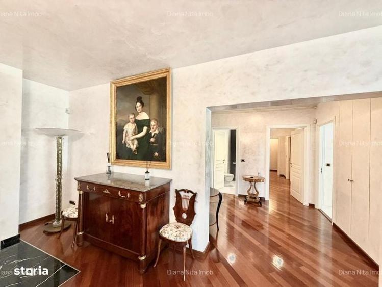 Apartament cu 4 camere în Primăverii