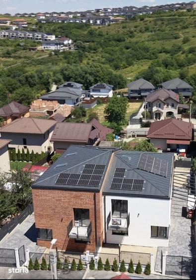 Casă cu 5 camere cu Teren 300 Mp în Apahida
