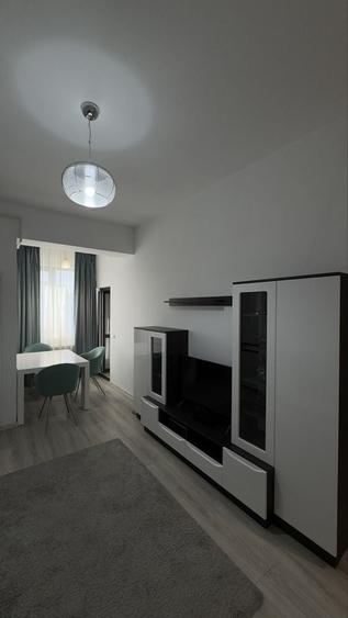 Apartament cu 2 camere decomandat în Galata