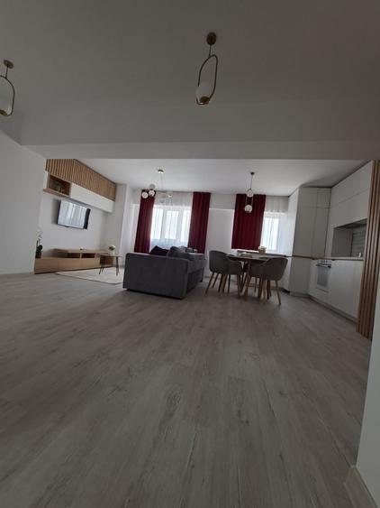 Apartament cu 2 camere decomandat în Făcăi