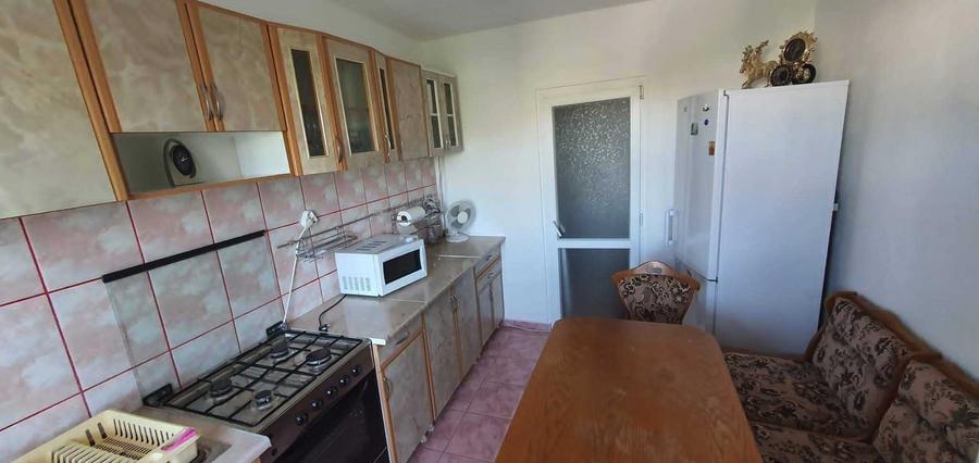 Apartament cu 2 camere decomandat în Radu Negru