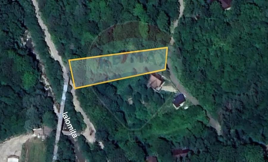 Teren de 1794 mp, în Lunca (Moroeni)