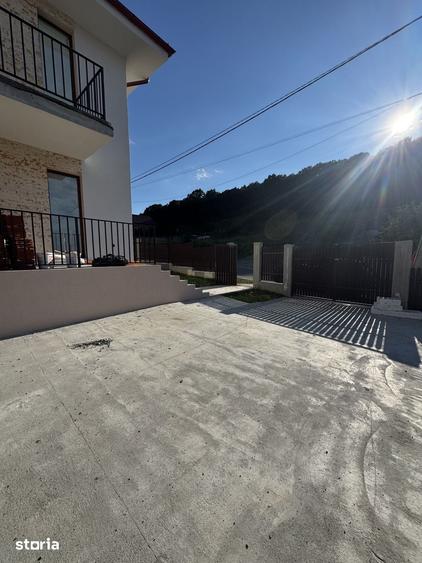Casă cu 4 camere cu Teren 480 Mp în Chinteni