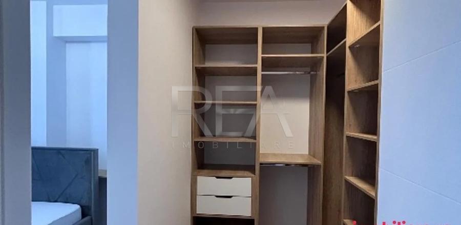 Apartament cu 2 camere decomandat, mobilat în Uverturii