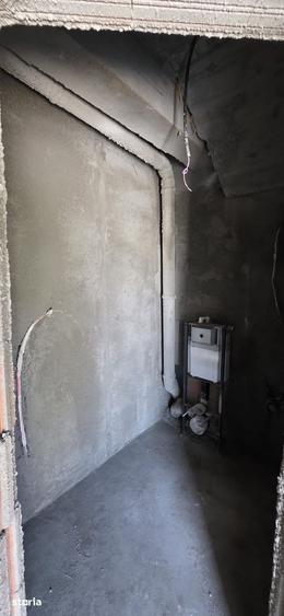Casă cu 4 camere cu Teren 225 Mp în Berceni