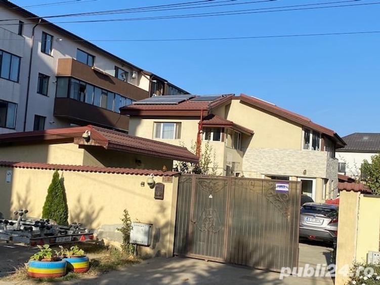 Casă cu 5 camere cu Teren 776 Mp în Central