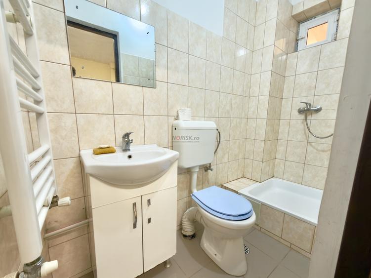Spațiu comercial, de 200 mp, în Industriilor