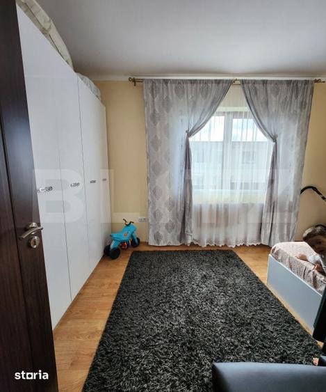 Apartament cu 3 camere semidecomandat, mobilat în Florești — fotografia 1